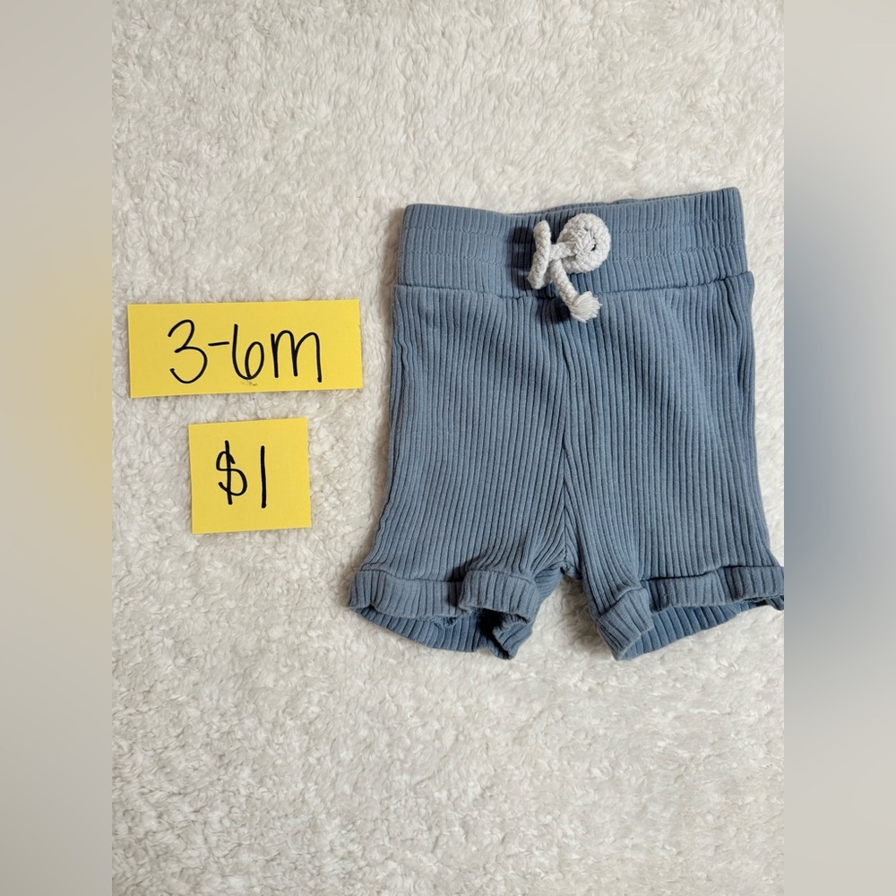 NWOT Infant Blue Ribbed Baby Shorts with Drawstring, 3-6 Months